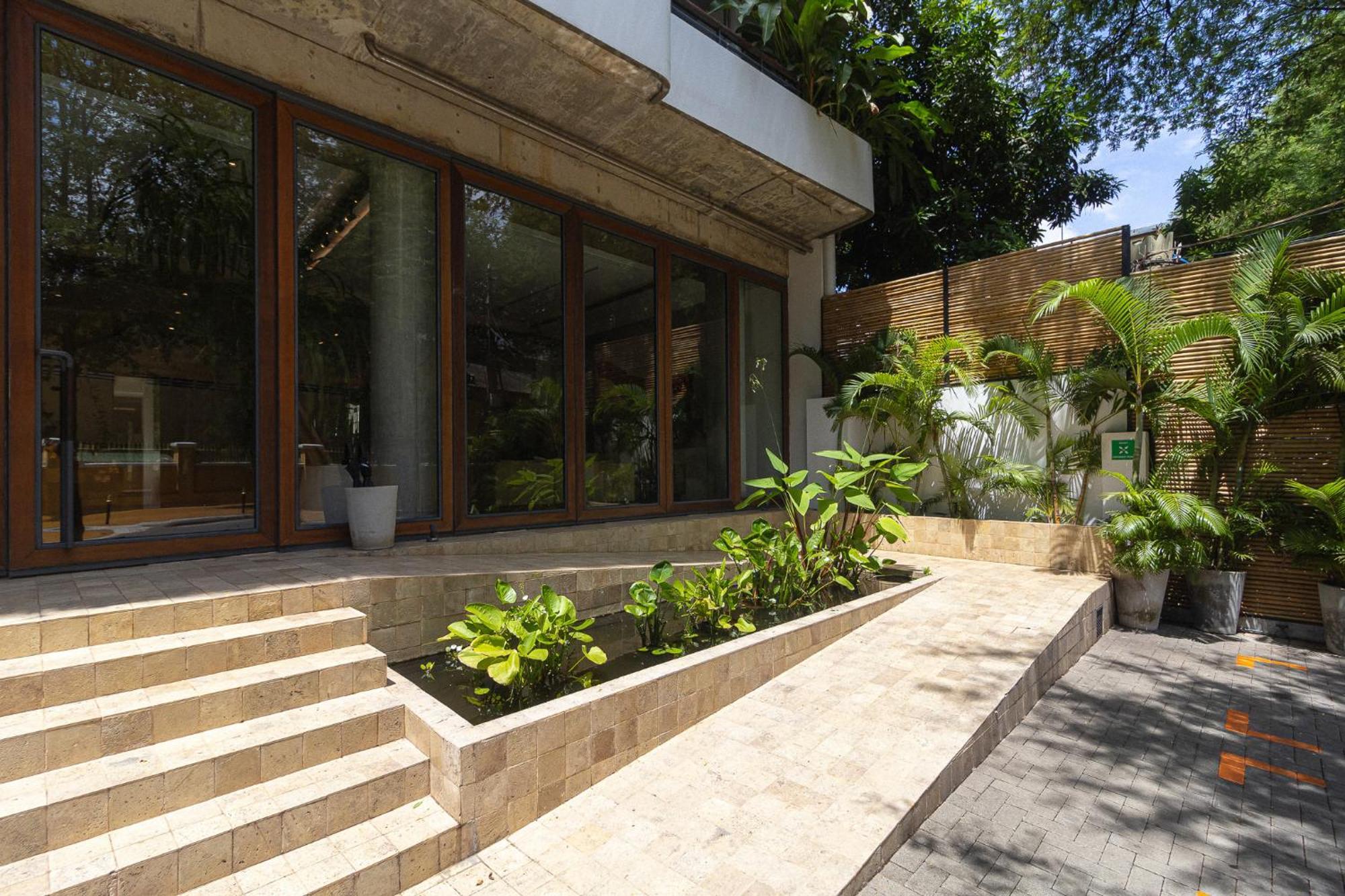 Penh House Hotel Phnom Penh Exterior foto